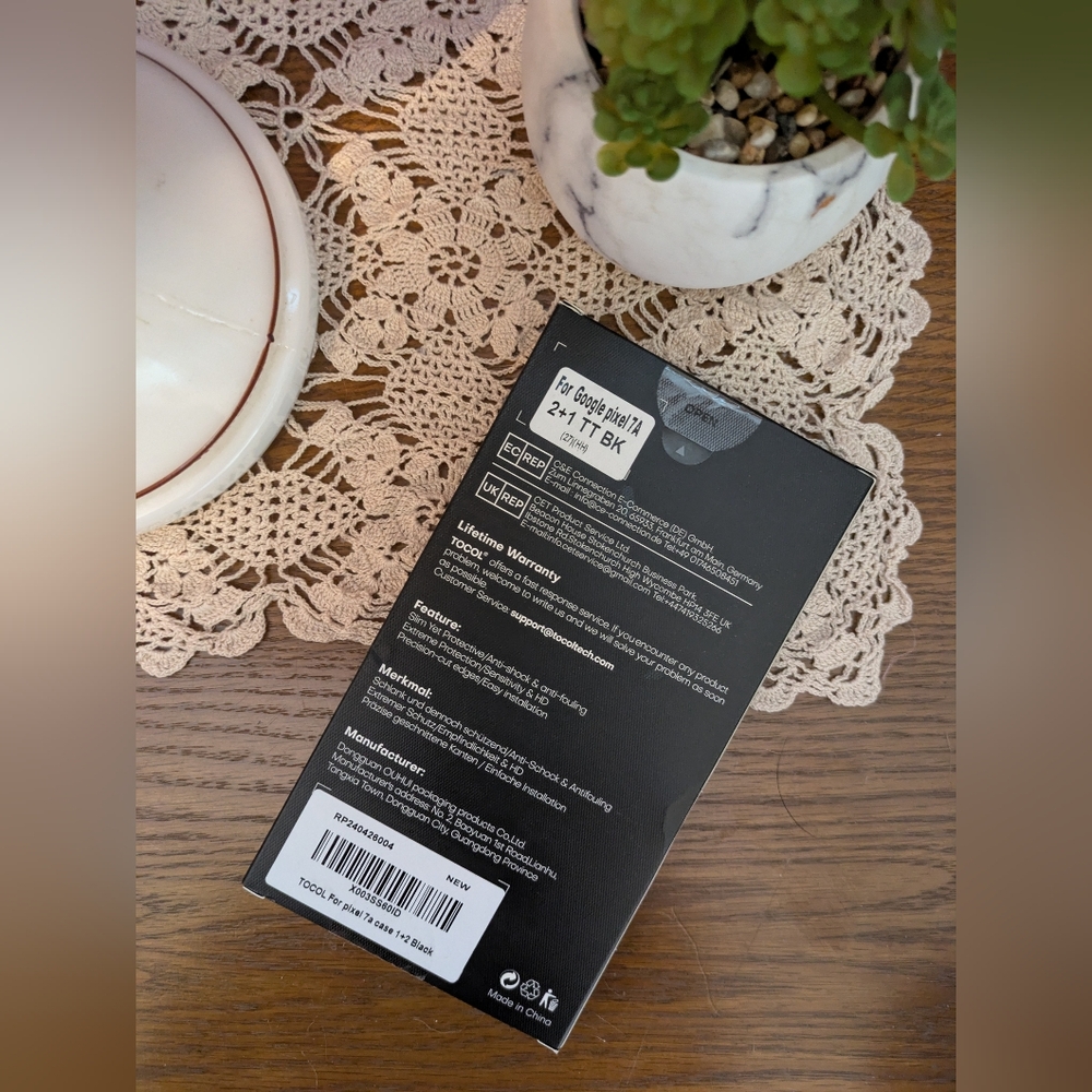 Goggle pixel 7a Screen Protector - Picture 2 of 2